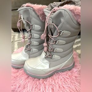Girls Land’s End Insulated Snow boots, pink, grey, gold, size 1, barely worn